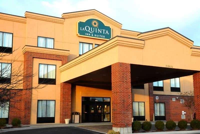 La Quinta By Wyndham Airport Plaza Hotel