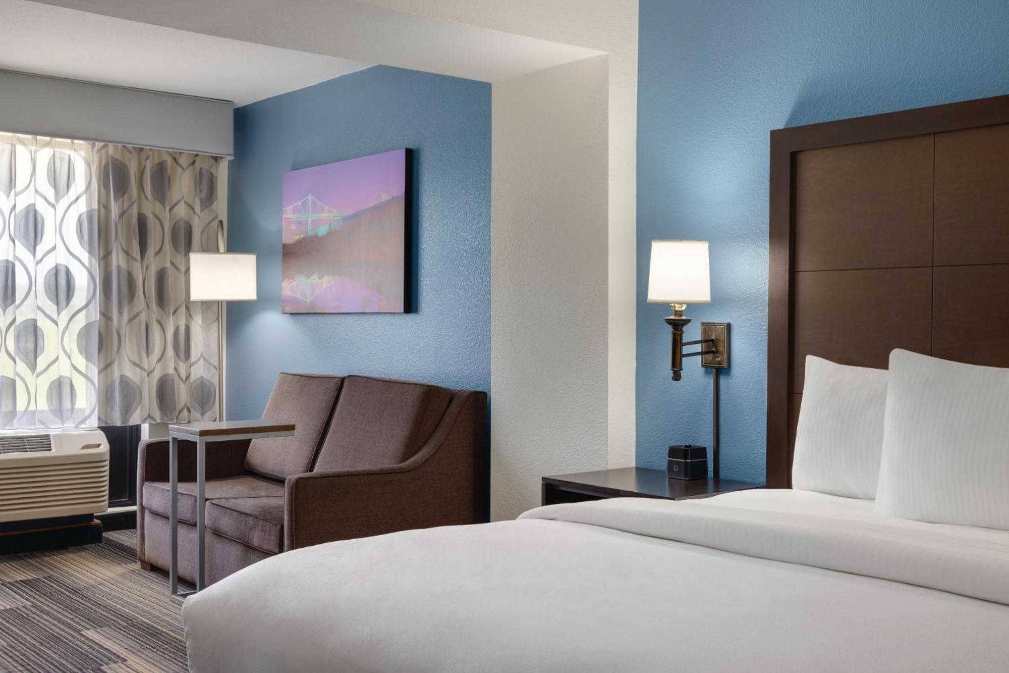 La Quinta By Wyndham Airport Plaza Hotel Springfield